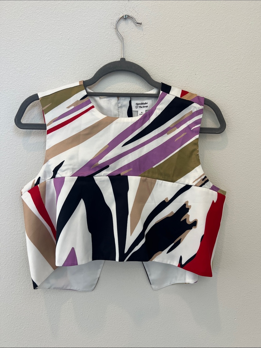 Abstract Brushstroke Print Cropped Top in Multi-Color